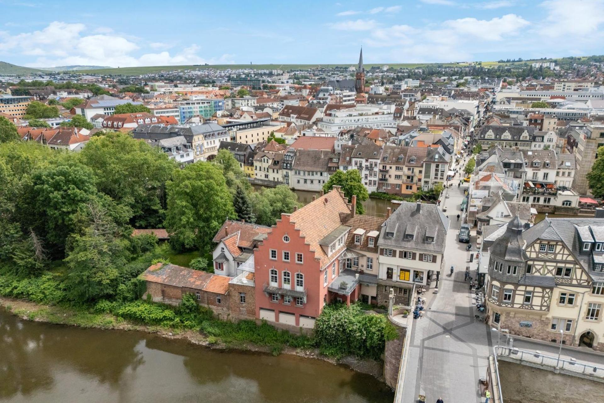 Altstadt Apartment Am Wasser Mit Parkplatz Und Riesigem Garten Bad Kreuznach Εξωτερικό φωτογραφία